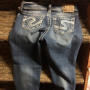 Women’s Silver capris sz 26 worn 2 Times